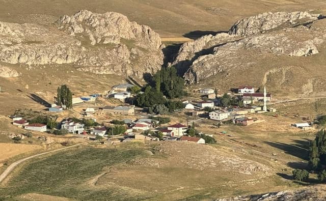 Gürün Böğrüdelik Köyü