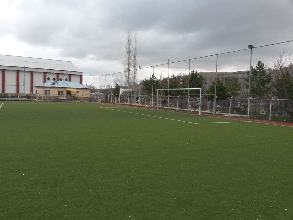 gurun-ilçe-stadyumu