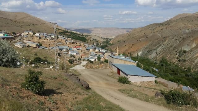 Gürün Tepecik Köyü