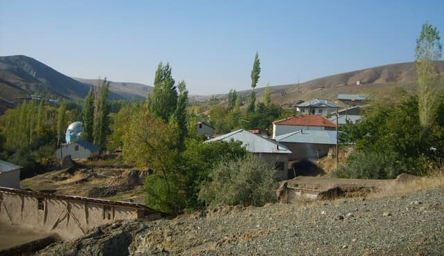 Gürün Yeşildere (Hamalçayı) Köyü